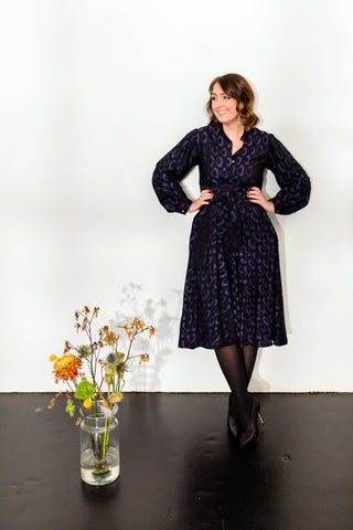 DORA peacock blue